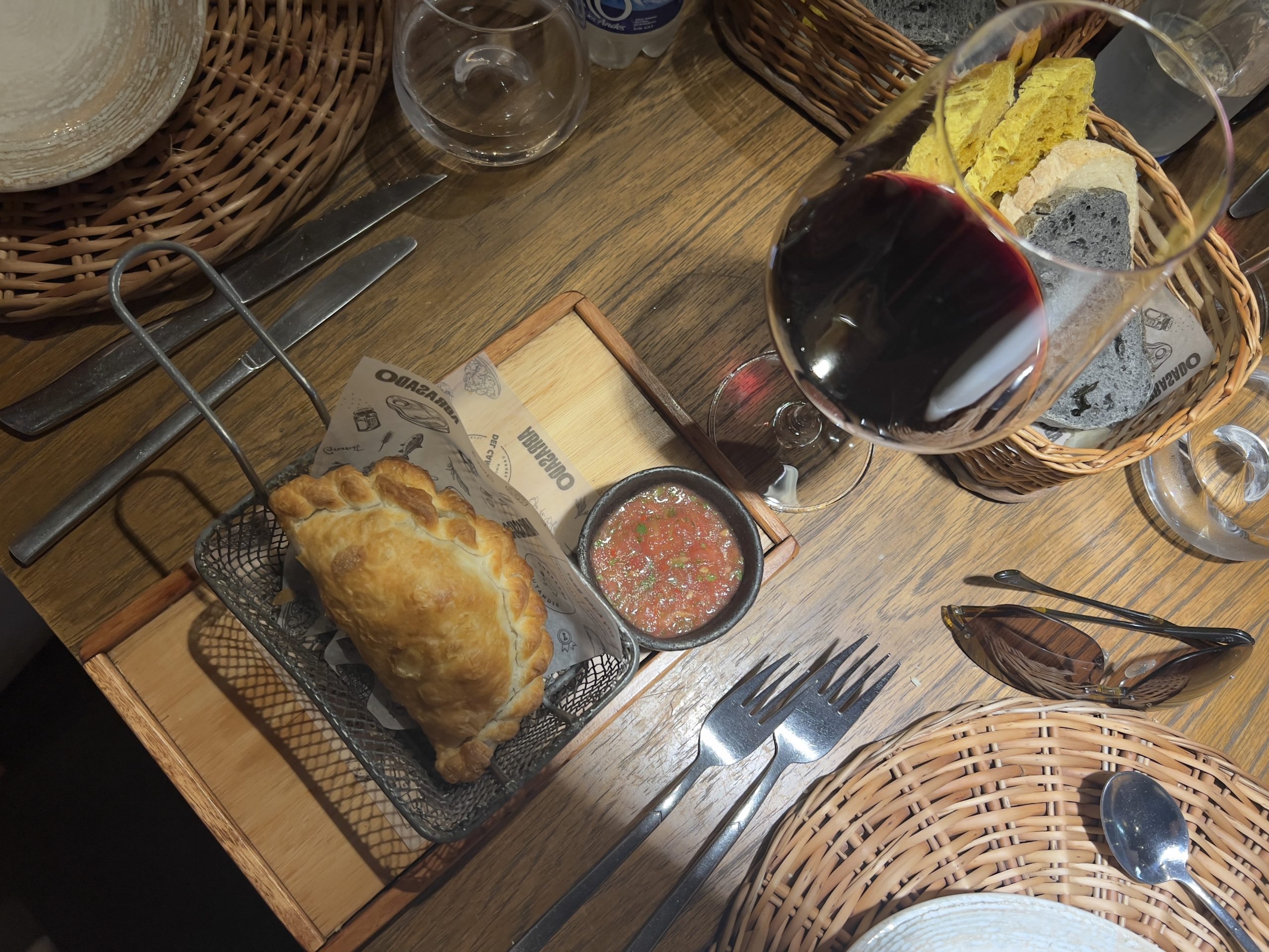 A good food and wine pairing: Malbec and beef ampanada