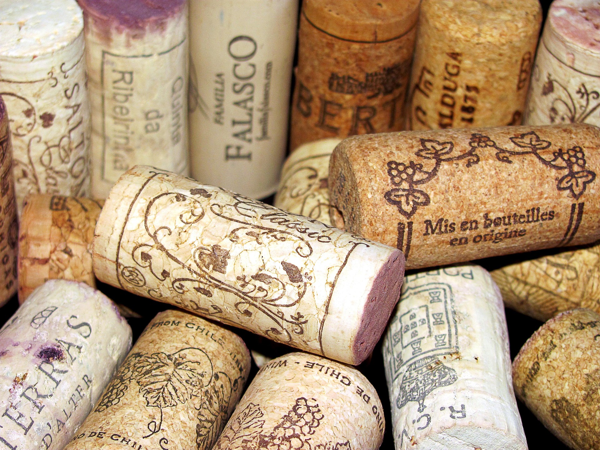 Different natural cork textures