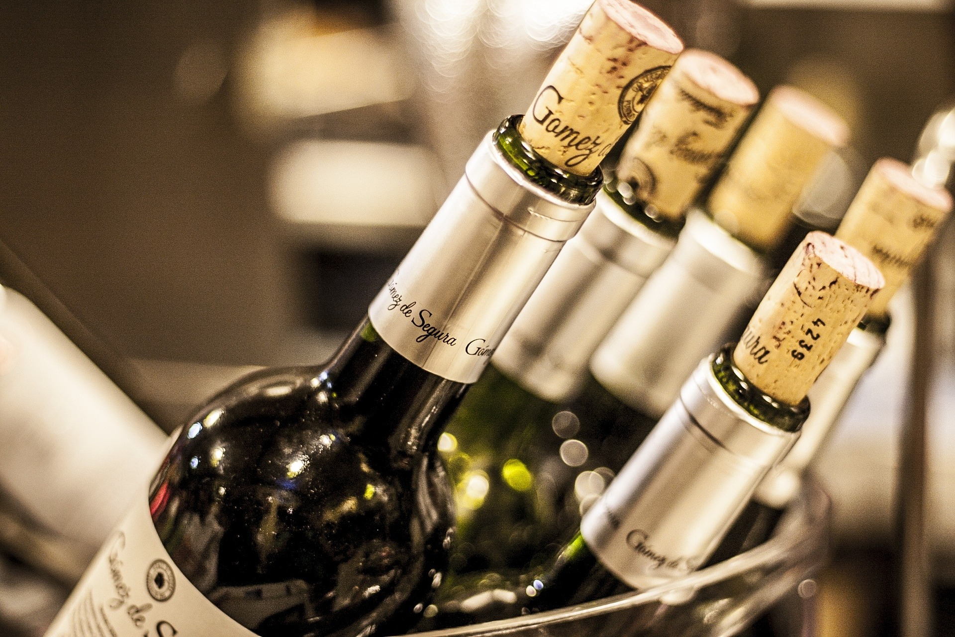 Let's get ready to uncork some wine myths!