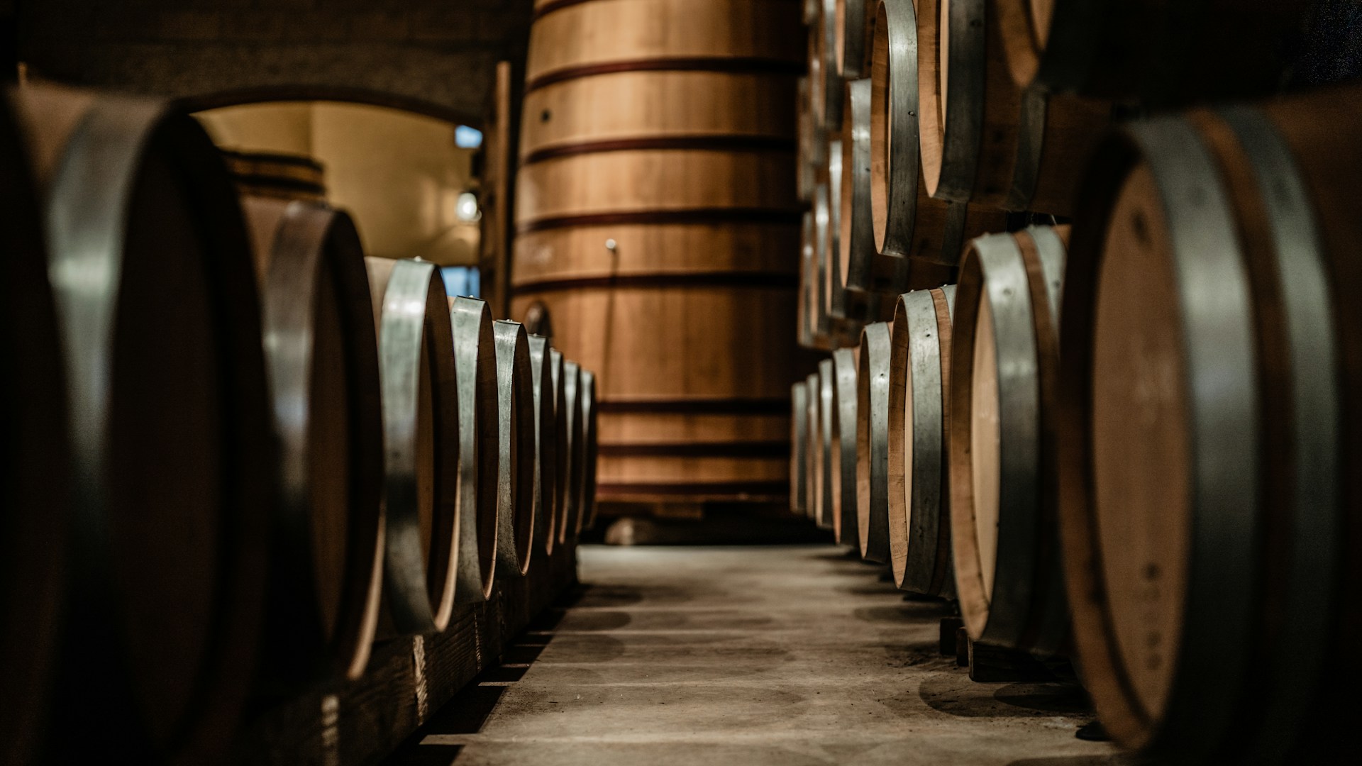 The Hidden Impact of Wine Aging Vessels